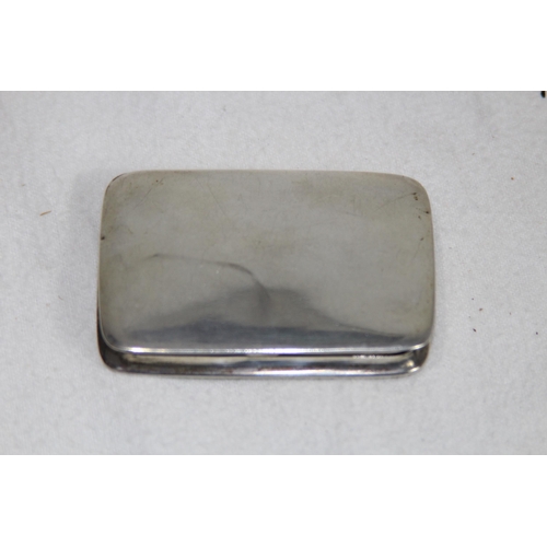 1084 - TESTED SILVER PILL BOX