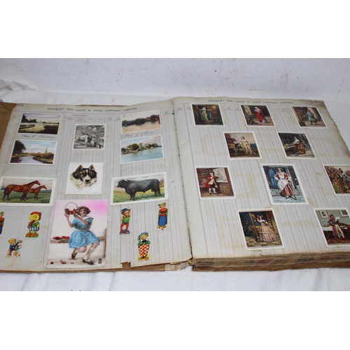 560 - GOOD SCRAP ALBUM INCLUDING VINTAGE POSTCARDS