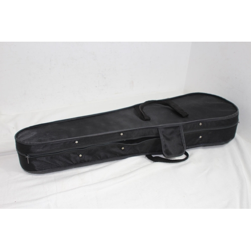 577 - B & H 400 VIOLIN IN CASE