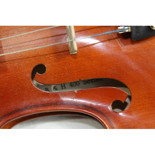 577 - B & H 400 VIOLIN IN CASE