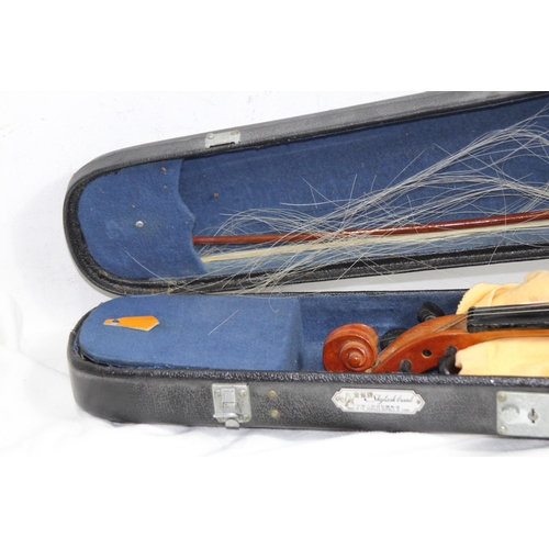 578 - SKYLARK MADE IN CHINA VIOLIN IN CASE