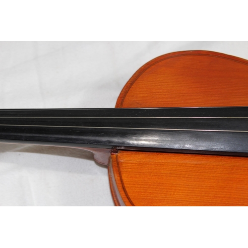 578 - SKYLARK MADE IN CHINA VIOLIN IN CASE