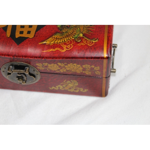 579 - 2 X ORIENTAL BOXES 
25 X 10CM