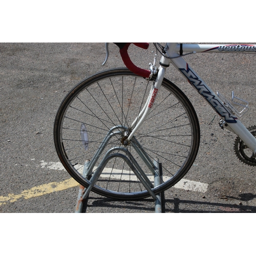 133 - SARACEN VENTOUX MEN'S RACING BIKE