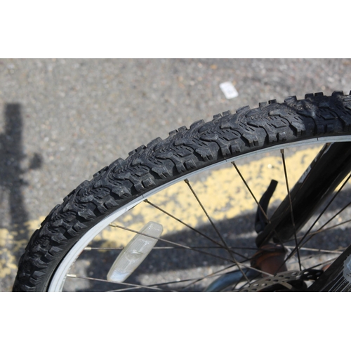 140 - AGGRESSOR GT FRONT SUSPENSION MEN'S MOUNTAIN BIKE