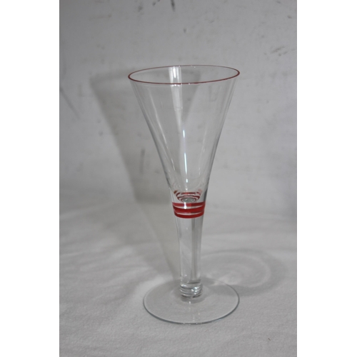 370 - 7 CRYSTAL WINE GLASSES AND 4 OTHERS