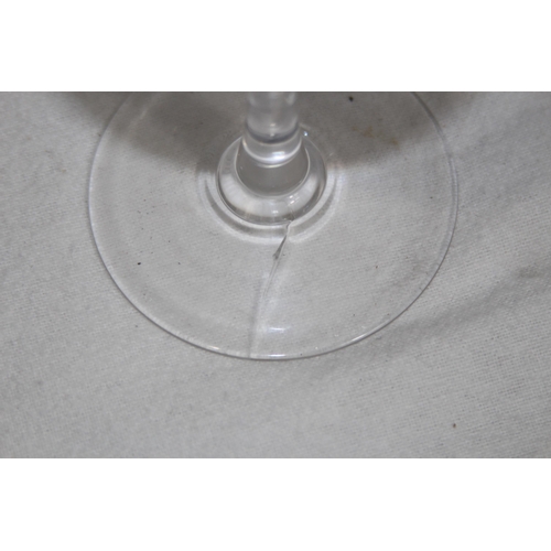 370 - 7 CRYSTAL WINE GLASSES AND 4 OTHERS