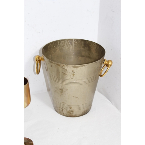 565 - LARGE QUANTITY OF METALWARE