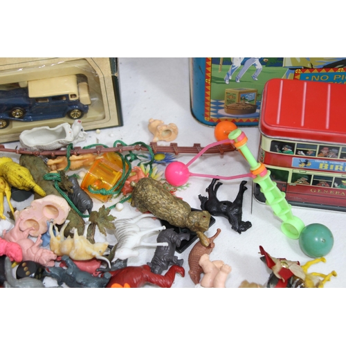 690 - QUANTITY OF CHILDRENS VINTAGE TOYS INCLUDING DOLLS HOUSE FURNITURE