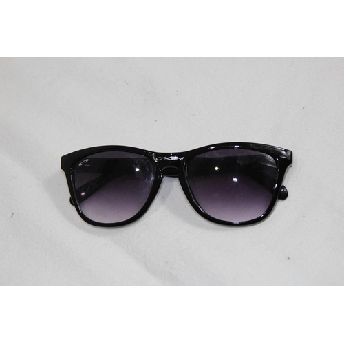 948 - PAIR OF VINTAGE OAKLEY SUNGLASSES