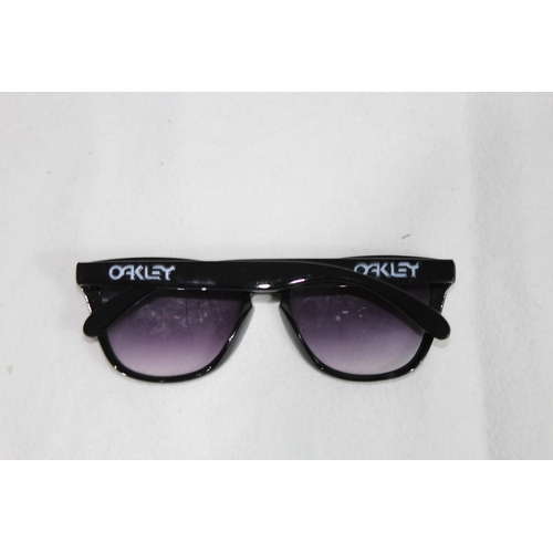 948 - PAIR OF VINTAGE OAKLEY SUNGLASSES