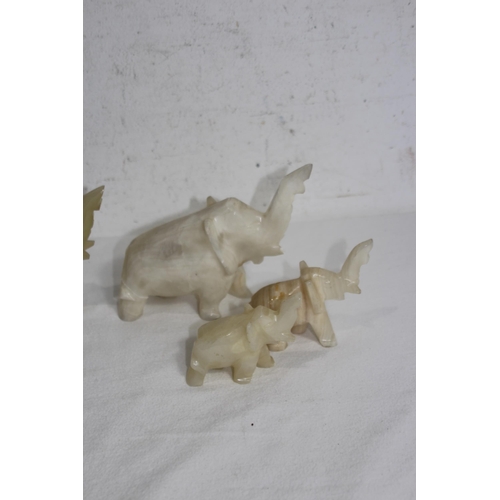 605 - SELECTION OF CARVED STONE FIGURES - 2 A/F
20 X 10CM