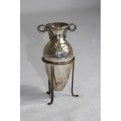 1097 - SILVER GREEK STYLE URN ON A WHITE METAL STAND - 48G EXCLUDING STAND