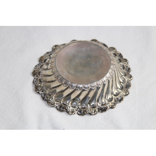 1103 - VICTORIAN LOBBED SILVER BOWL - CHESTER 1894 - 50G