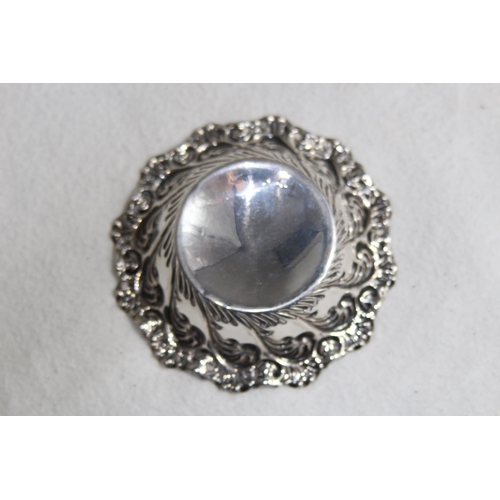 1123 - VICTORIAN SILVER BOWL - LONDON 1898 - 23G