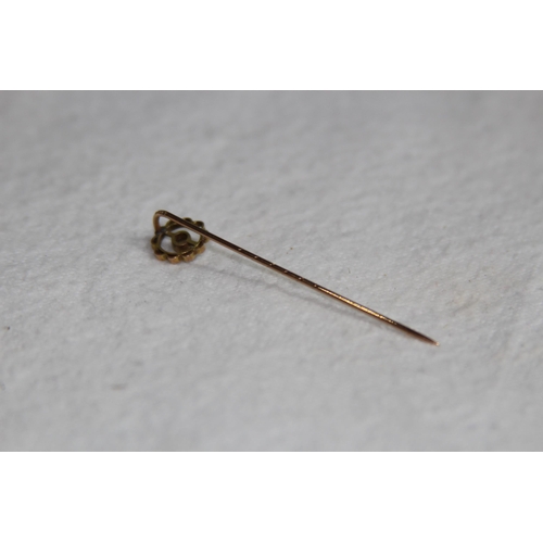 1183 - ANTIQUE 9CT GOLD STICK PIN