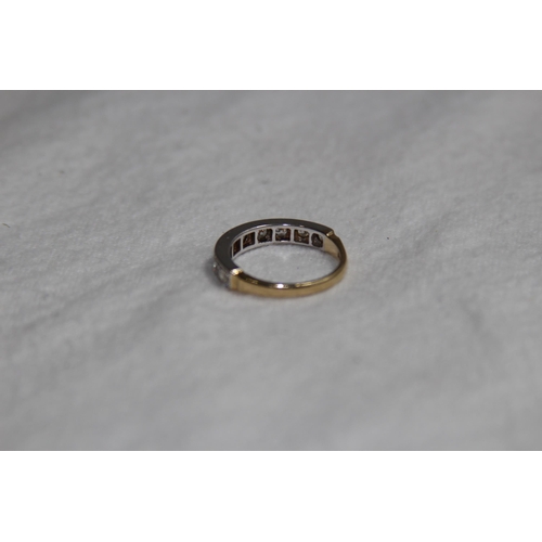 1194 - 9CT YELLOW AND WHITE GOLD HALF ETERNITY RING - 2.7G - SIZE O 1/2