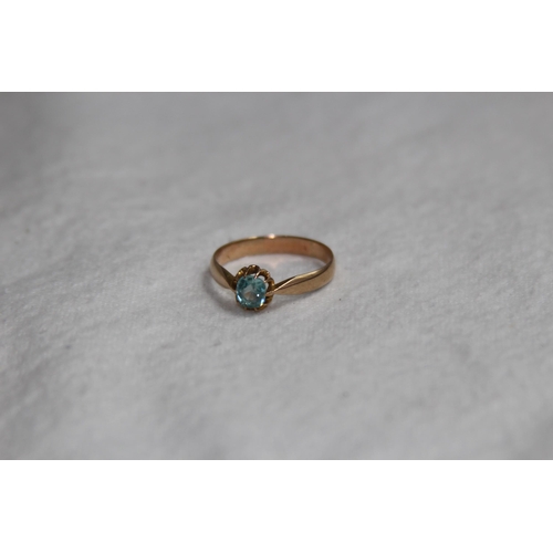 1203 - ANTIQUE 9CT ROSE GOLD AQUAMARINE SET RING - 2.53G - SIZE S