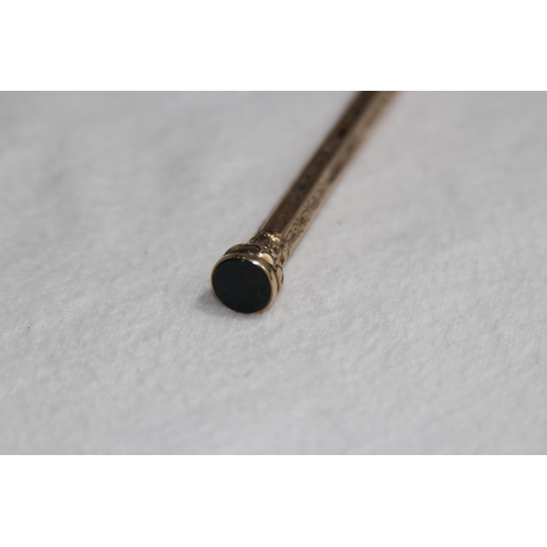 1223 - 9CT GOLD COMBINATION SLIDING DIP PEN, PENCIL AND CABOCHON END SEAL - 13.45G