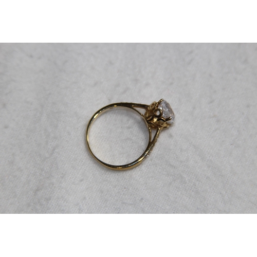 1225 - 9CT GOLD RING - 2.94G - SIZE O 1/2