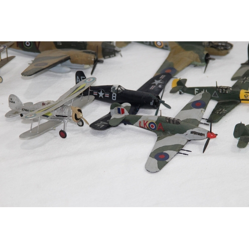 696 - QUANTITY OF AIRFIX MODEL PLANES
21 X 33CM