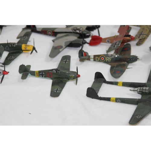 696 - QUANTITY OF AIRFIX MODEL PLANES
21 X 33CM