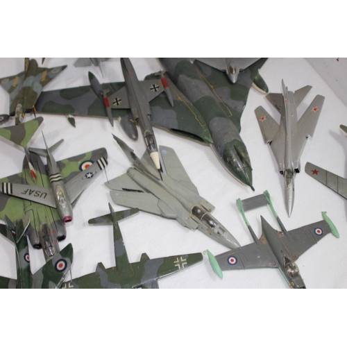 697 - QUANTITY OF AIRFIX MODEL PLANES
78 X 65CM