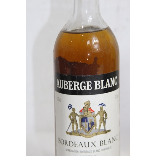 729 - 8 X BOTTLES OF VINTAGE AUBERGE BLANC - BORDEAUX BLANC WINE - A/F