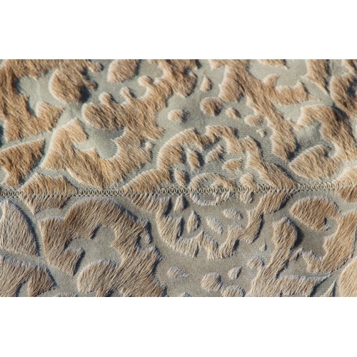 291 - EMBOSSED REAL HIDE RUG
147 X 119CM