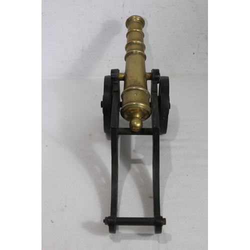 956 - VINTAGE BRASS MODEL CANNON
46 X 15 X 18CM