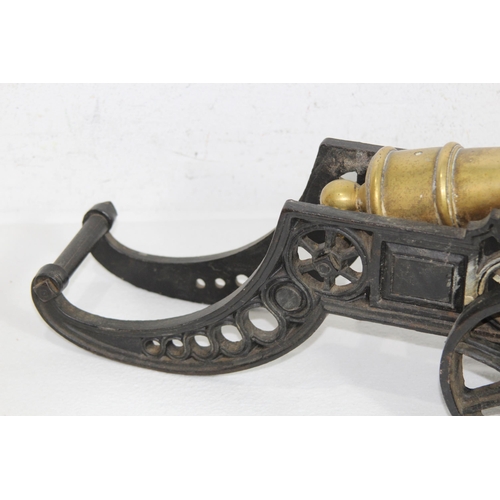 956 - VINTAGE BRASS MODEL CANNON
46 X 15 X 18CM