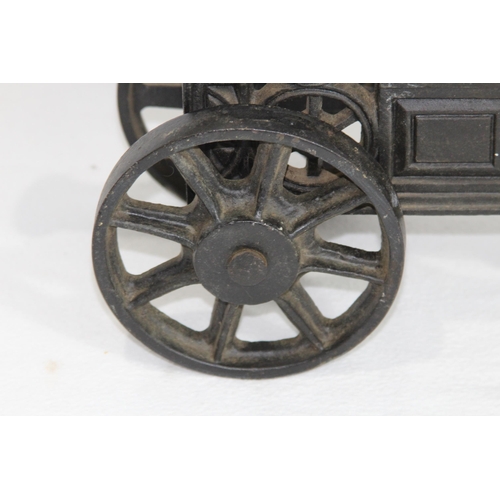 956 - VINTAGE BRASS MODEL CANNON
46 X 15 X 18CM