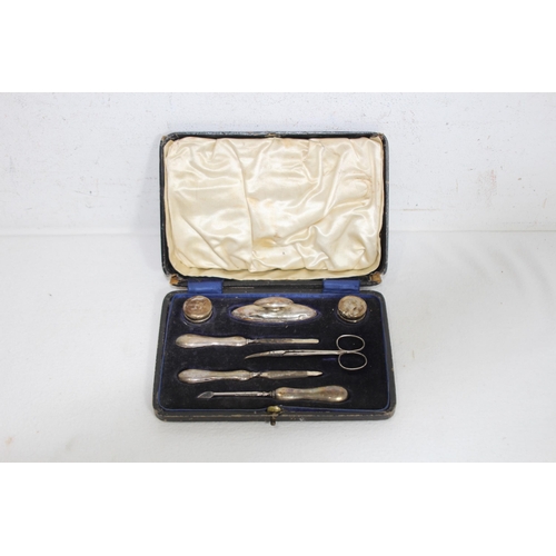 1136 - VINTAGE CASED SILVER MANICURE SET