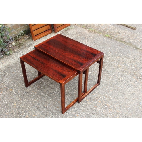 82 - DANISH KAI KRISTIANSEN FOR VILDJERG MOBELFABRIK ROSEWOOD COFFEE TABLES
58 X 35 X 40CM