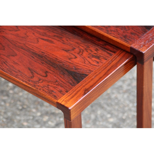 82 - DANISH KAI KRISTIANSEN FOR VILDJERG MOBELFABRIK ROSEWOOD COFFEE TABLES
58 X 35 X 40CM