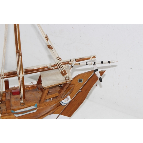 622 - WOODEN MODEL OF A SAILING SHIP
56 X 43CM