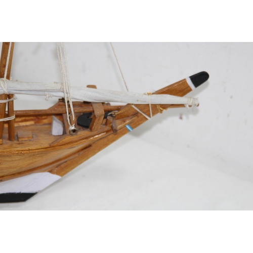 622 - WOODEN MODEL OF A SAILING SHIP
56 X 43CM