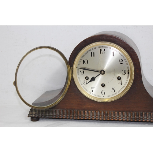 627 - VINTAGE MANTLE CLOCK 
42 X 24 X 15CM