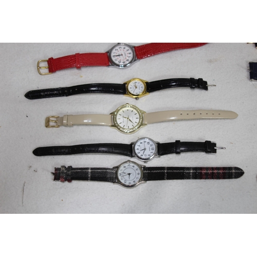 964 - LARGE QUANTITY OF WATCHES