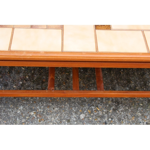 13 - RETRO TILED TOPPED COFFEE TABLE AND TILE TOPPED NEST OF TABLES 
46 X 38 X 88CM