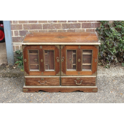 14 - VINTAGE HARD WOOD CAPTAINS CUPBOARD
75 X 38 X 53CM