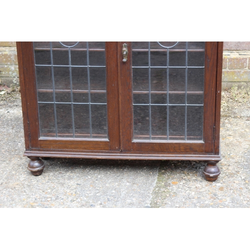 3 - VINTAGE OAK LEAD GLAZED BOOKCASE
88 x 28 x 121cm