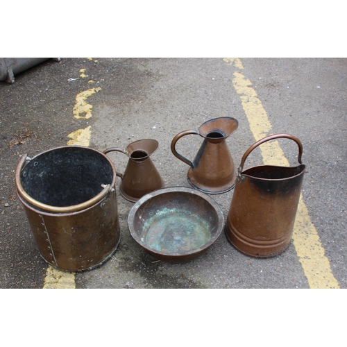 633 - QUANTITY OF COPPERWARE  x5
35 X 35CM