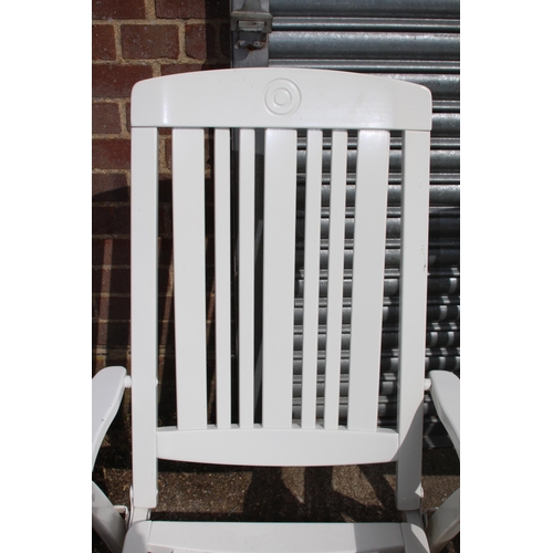 92 - PAIR OF HERLEY WOODEN RECLINING GARDEN CHAIRS 
65 X 51 X 109CM