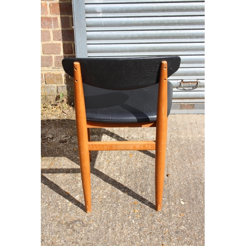 6 - SET OF 4 SCHREIBER DINING CHAIRS
44 X 46 X 75CM