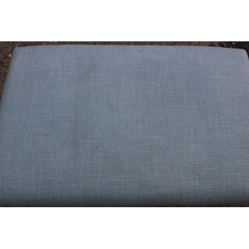 95 - LARGE VINTAGE FOOTSTOOL 
62 X 90 X 39CM