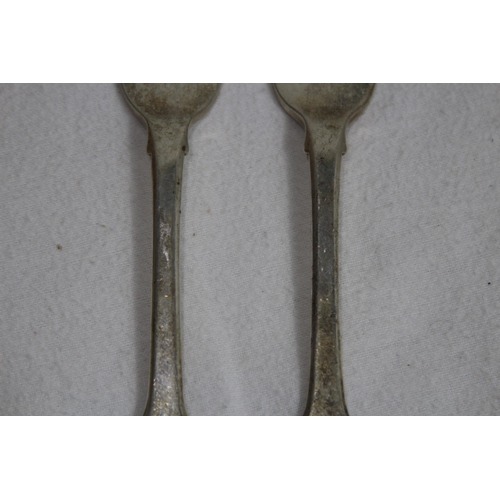 1141 - PAIR OF SILVER DINNER FORKS - 148.5G - LONDON 1816 - ROBERT RUTLAND