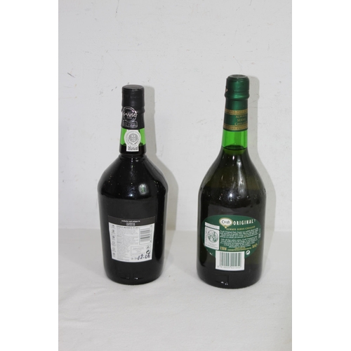 734 - BOTTLE OF RESERVE PORT AND BOTTLE OF SHERRY