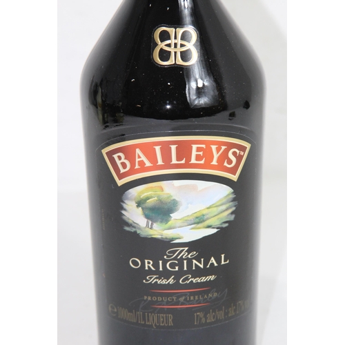 735 - 1LITRE BOTTLE OF BAILEYS