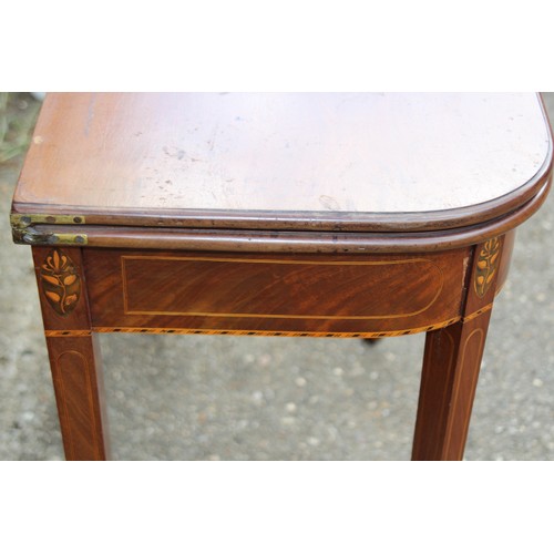 88 - ANTIQUE FOLDING TEA TABLE 
88 X 75 X 91CM